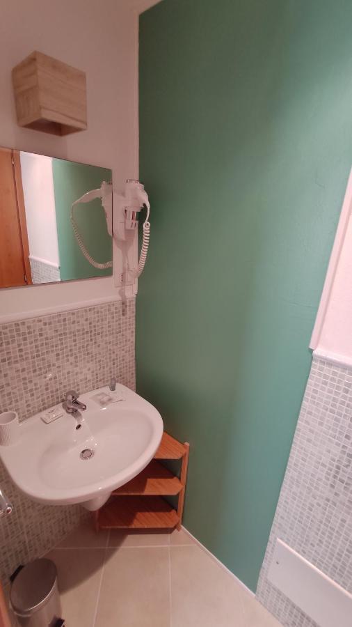 Nell'Azzurro Hotell Cagliari Exteriör bild